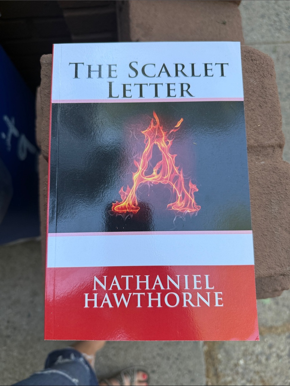 The Scarlet Letter by Nathaniel Hawthorne - Red Cover